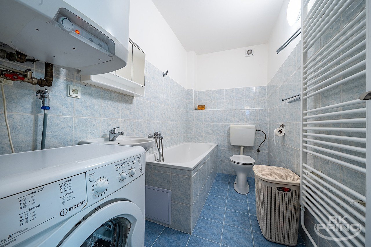 tn_zoom_filename_28810 tn_zoom_filename_28810