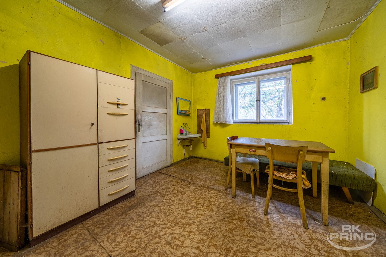 tn_zoom_filename_28774 tn_zoom_filename_28774