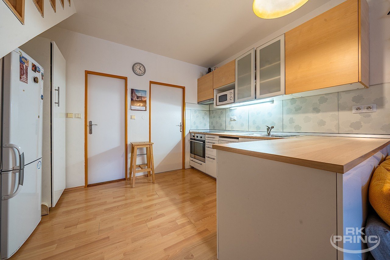 tn_zoom_filename_28816 tn_zoom_filename_28816