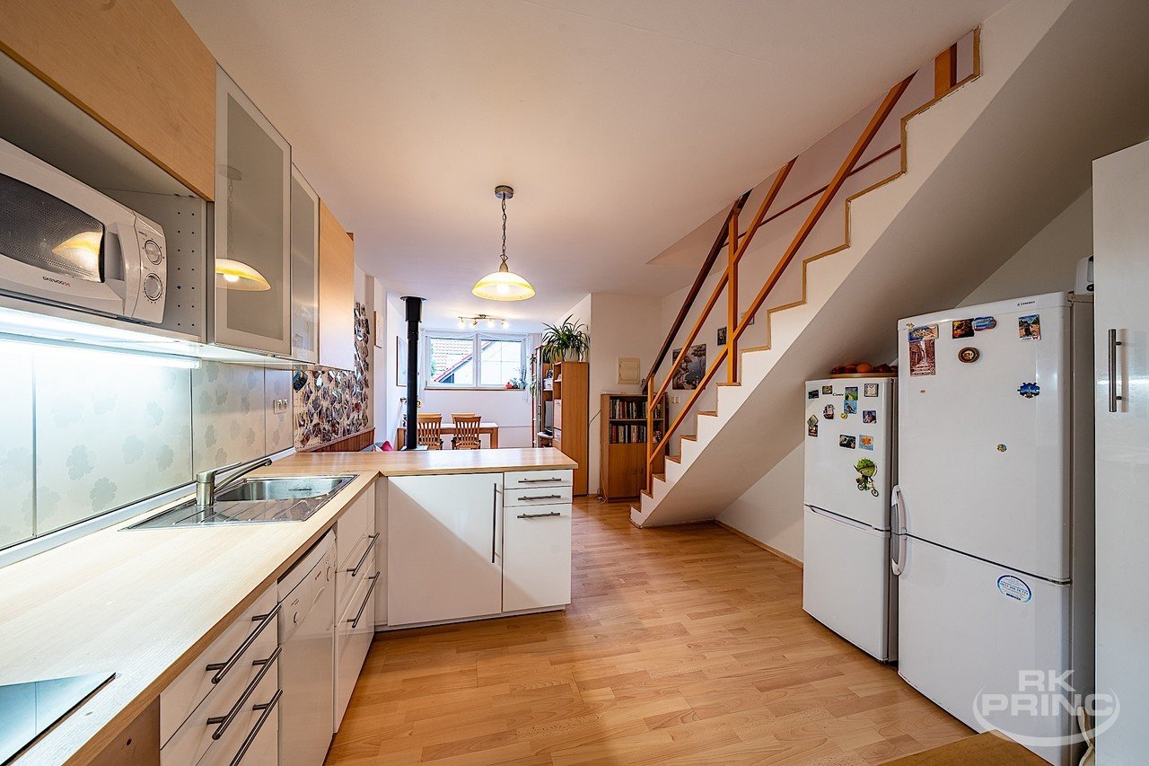 tn_zoom_filename_28820 tn_zoom_filename_28820