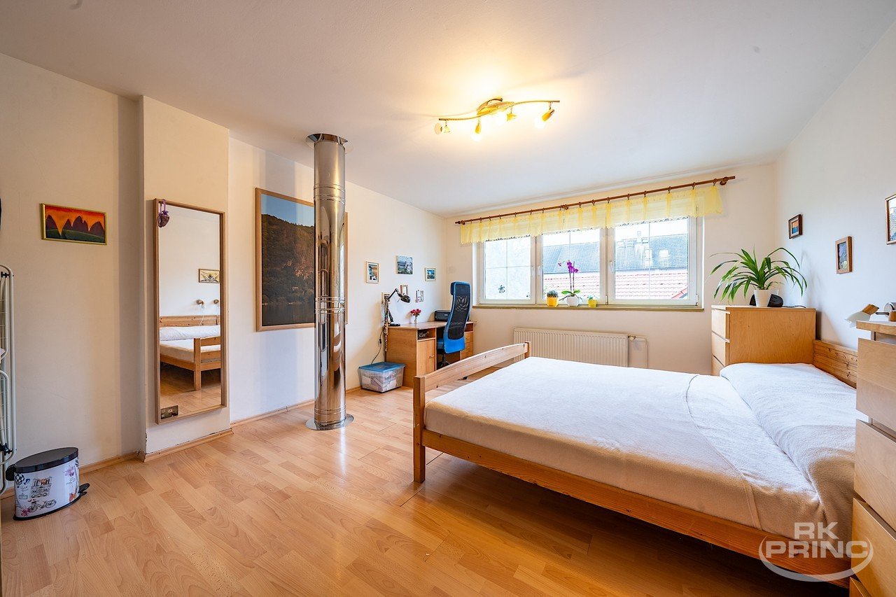 tn_zoom_filename_28813 tn_zoom_filename_28813