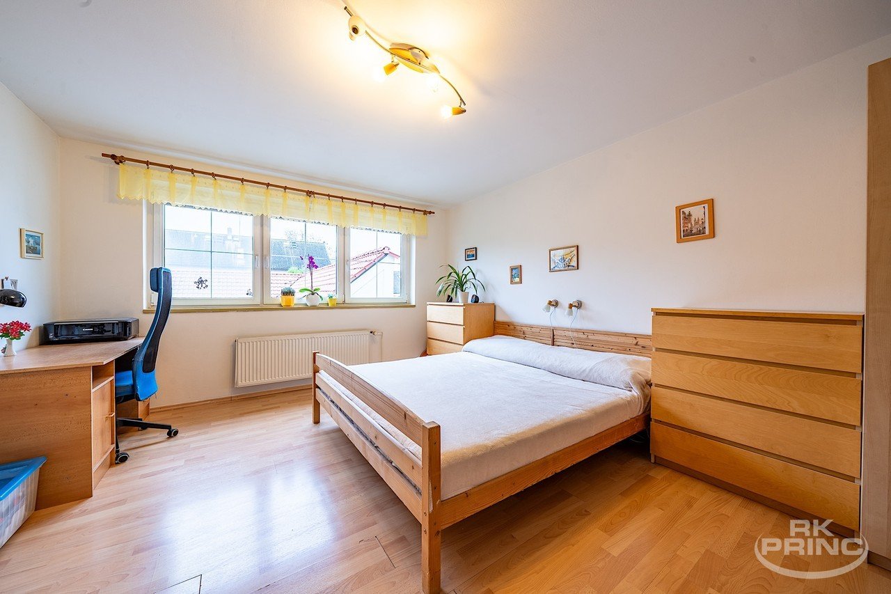 tn_zoom_filename_28812 tn_zoom_filename_28812