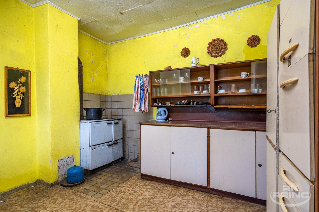 tn_zoom_filename_28772 tn_zoom_filename_28772